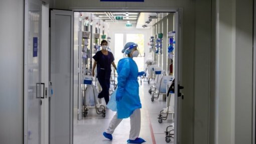Sindicato dos Enfermeiros Portugueses exige negociação da carreira nos privados