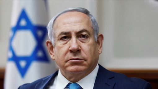 Primeiro-ministro israelita operado &quot;com sucesso&quot; a uma hérnia