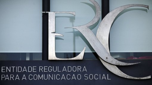 Governo quer rever a Lei de Imprensa e reforçar papel da ERC face à desinformação