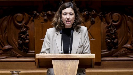 IL considera programa do Governo “insuficiente para as transformações” de que o país precisa