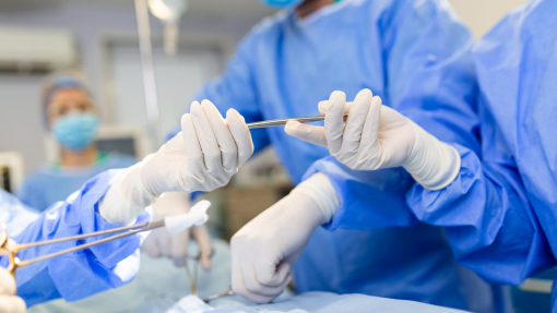 Lista de espera cirúrgica nos Açores regista aumento homólogo e redução mensal em março