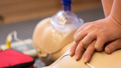Abrantes estabelece protocolo para capacitar alunos em Suporte Básico de Vida