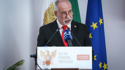 Liga dos Bombeiros reclama 25 milhões em dívida por transporte de doentes