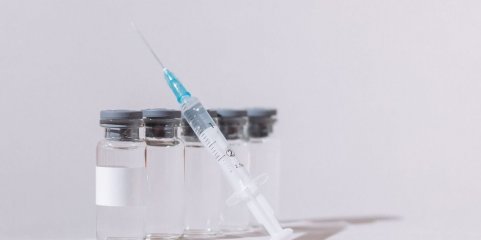 Nova vacina pode ser eficaz contra coronavírus que ainda não surgiram