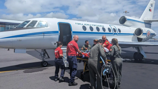 Força Aérea transportou dois bebés do hospital de Ponta Delgada para Lisboa