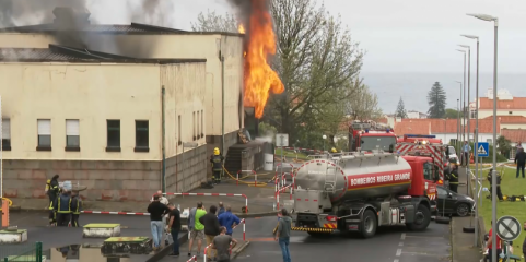 PS pede divulgação de relatório preliminar sobre incêndio no hospital de Ponta Delgada