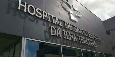 Hospital da Ilha Terceira reorganiza serviços devido a incêndio em São Miguel