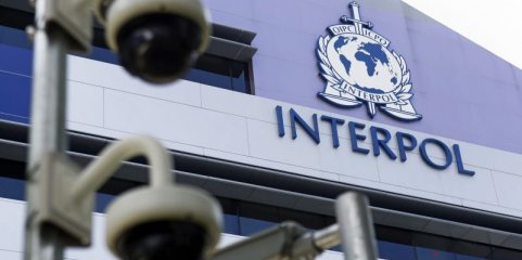Interpol emite alerta vermelho para fugitivo francês que causou a morte de dois agentes