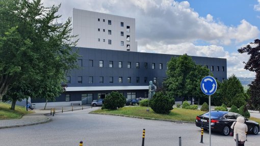 PCP questiona Governo sobre surto no hospital de Penafiel