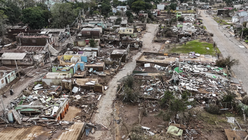 Primeira carga de ajuda humanitária de Portugal para o Brasil seguiu hoje de avião