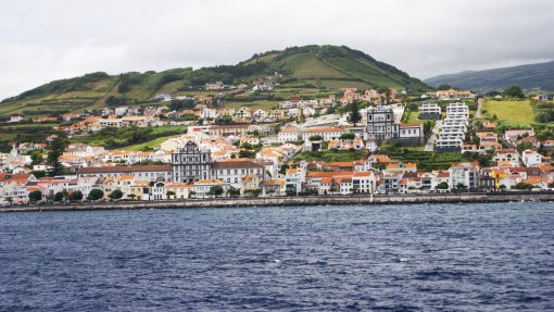 Doentes deslocados para hotéis na Horta não terão de abandonar quartos - Governo Açores