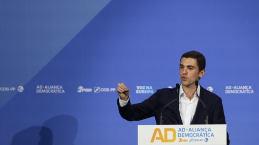 Europeias: Bugalho ouve críticas à saúde em dia de apresentação de plano