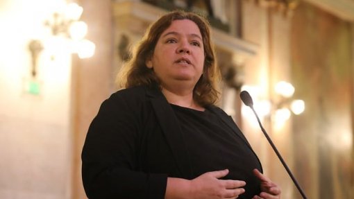 PS acusa Governo de estar a descapitalizar e a privatizar o Serviço Nacional de Saúde