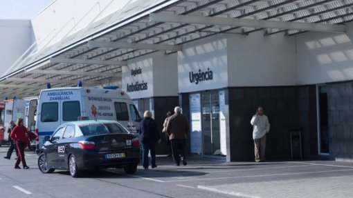 &quot;Grande afluência&quot; nas urgências do hospital de Loures provoca &quot;tempos de espera elevados&quot;