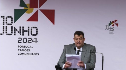 10 Junho: Bombeiro Rui Rosinha pede ao Governo e oposição compromisso sério com coesão