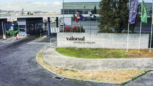 Greve na empresa de resíduos Valorsul está a ter &quot;adesão elevada&quot;