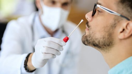 Covid-19: Doentes cardiovasculares levam mais tempo a recuperar - estudo