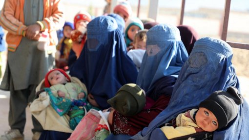 Mulheres afegãs são vítimas de crimes contra a humanidade cometidos pelos talibãs - ONU