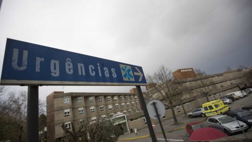 SNS pagou mais 12,7% por horas extraordinárias em 2023 - relatório