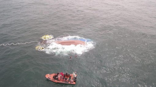 Duas vítimas de naufrágio na Marinha Grande ainda em observação no hospital da Figueira da Foz