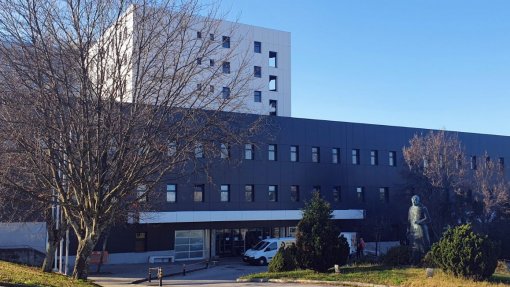 Hospital de Penafiel vai integrar 57 profissionais que tinham contratos a prazo