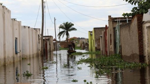 Mais de 5 milhões de civis afetados pelas inundações na África Ocidental e Central