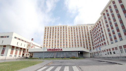 Estacionamento gratuito nos Hospitais de Coimbra para os trabalhadores até final de 2025