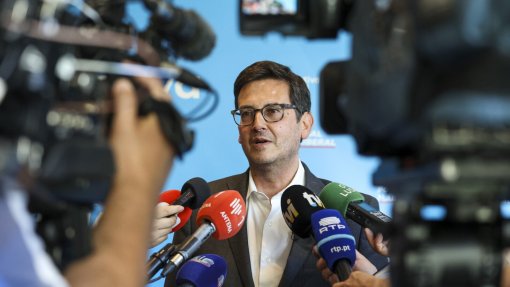Iniciativa Liberal quer combater “oportunismo na saúde”