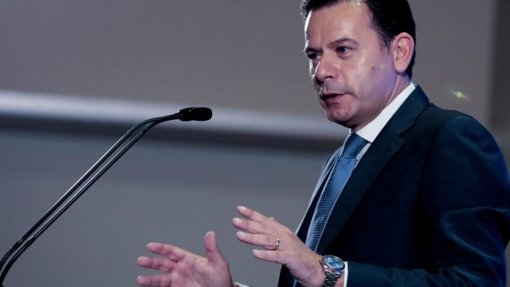 Primeiro-ministro diz que 2024 foi “ano de viragem” e promete rigor nas contas públicas