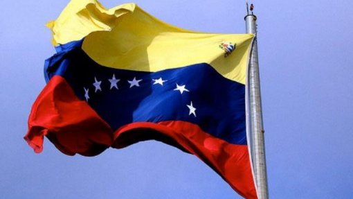 Encontro virtual reúne escritores lusófonos e homenageia Luís de Camões na Venezuela