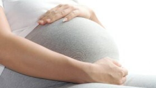 Quase 73% das mulheres triadas na Linha SNS Grávida foram reencaminhadas para urgência