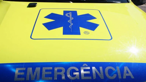 Associação de Emergência Médica pede substituição do curso de tripulante de ambulância de socorro
