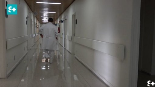 Inquérito vai avaliar bem-estar dos jovens profissionais de Saúde