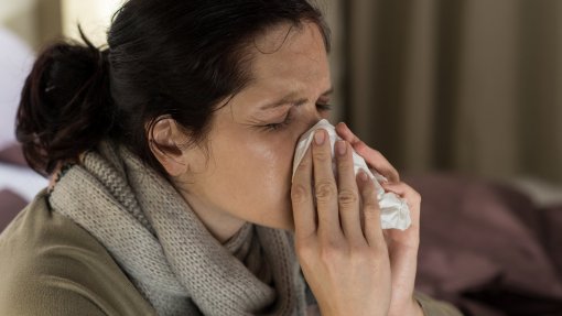 Gripe com tendência crescente e mortalidade acima do esperado nos idosos e mulheres