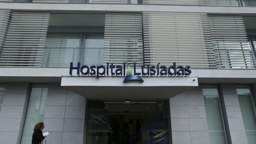 Caso gémeas: Lusíadas admite que medicamento não estaria disponível no privado