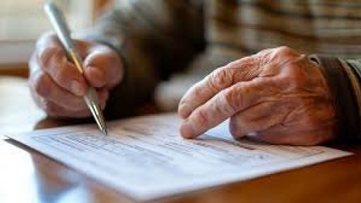 Registos de testamento vital caem em 2024 após recorde em 2022