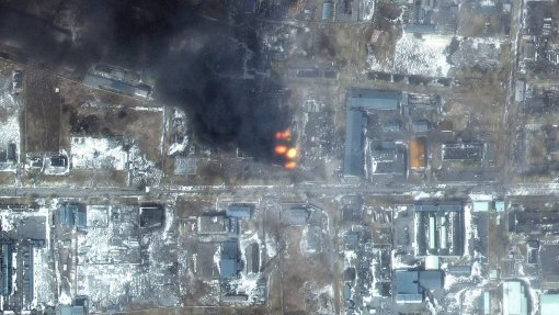 Ucrânia: Kiev anuncia repatriamento de corpos de 757 soldados ucranianos mortos em combate