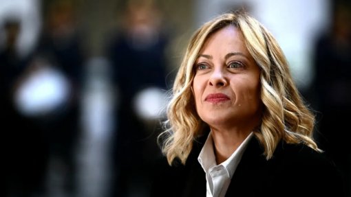 Meloni diz que fascistas italianos foram cúmplices do Holocausto