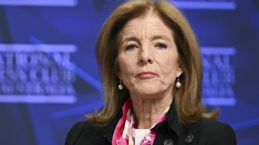Filha de JFK diz que tio é inapto para a Saúde e pede a senadores que reconsiderem nomeação