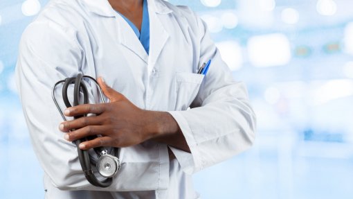 Incentivos no Fundão para atrair médicos não tiveram o efeito desejado