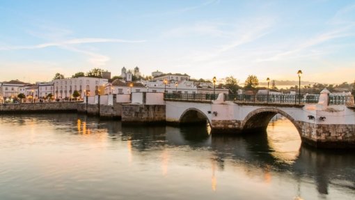 Câmara de Tavira lança concurso para construção de unidade de saúde por 9,8 ME