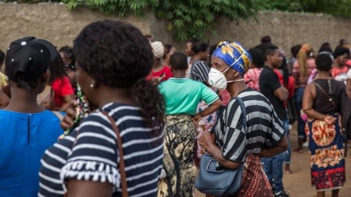 Quatro projetos na área da saúde nos PALOP vão receber 100 mil euros cada