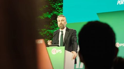 Líder do PS diz que inspeção a greves no INEM reforça suspeita de &quot;responsabilidades políticas&quot;