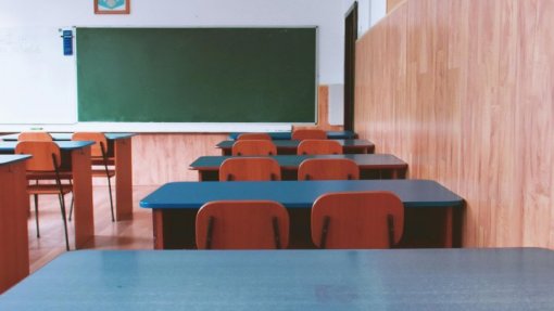 Greve de assistentes operacionais encerra escolas em todo o país - Frente Comum