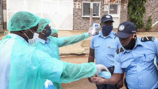 Covid-19: Pandemia ensinou que é preciso evitar confusão entre política e decisões técnicas