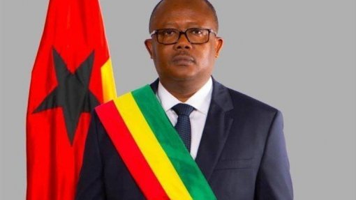PR guineense desafiado a ser campeão do combate à mortalidade materno-infantil
