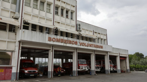 Bombeiros voluntários vão passar a ter motociclos de emergência do INEM