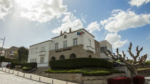 Técnicos da Câmara de Tarouca vão trabalhar com utentes dos centros de dia