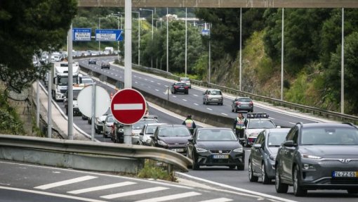IC8 perto de Proença-a-Nova reabriu ao trânsito às 12:45 após acidente