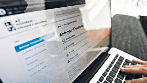 Contribuintes que pagam IRS crescem mas a ritmo inferior ao das entregas da declaração